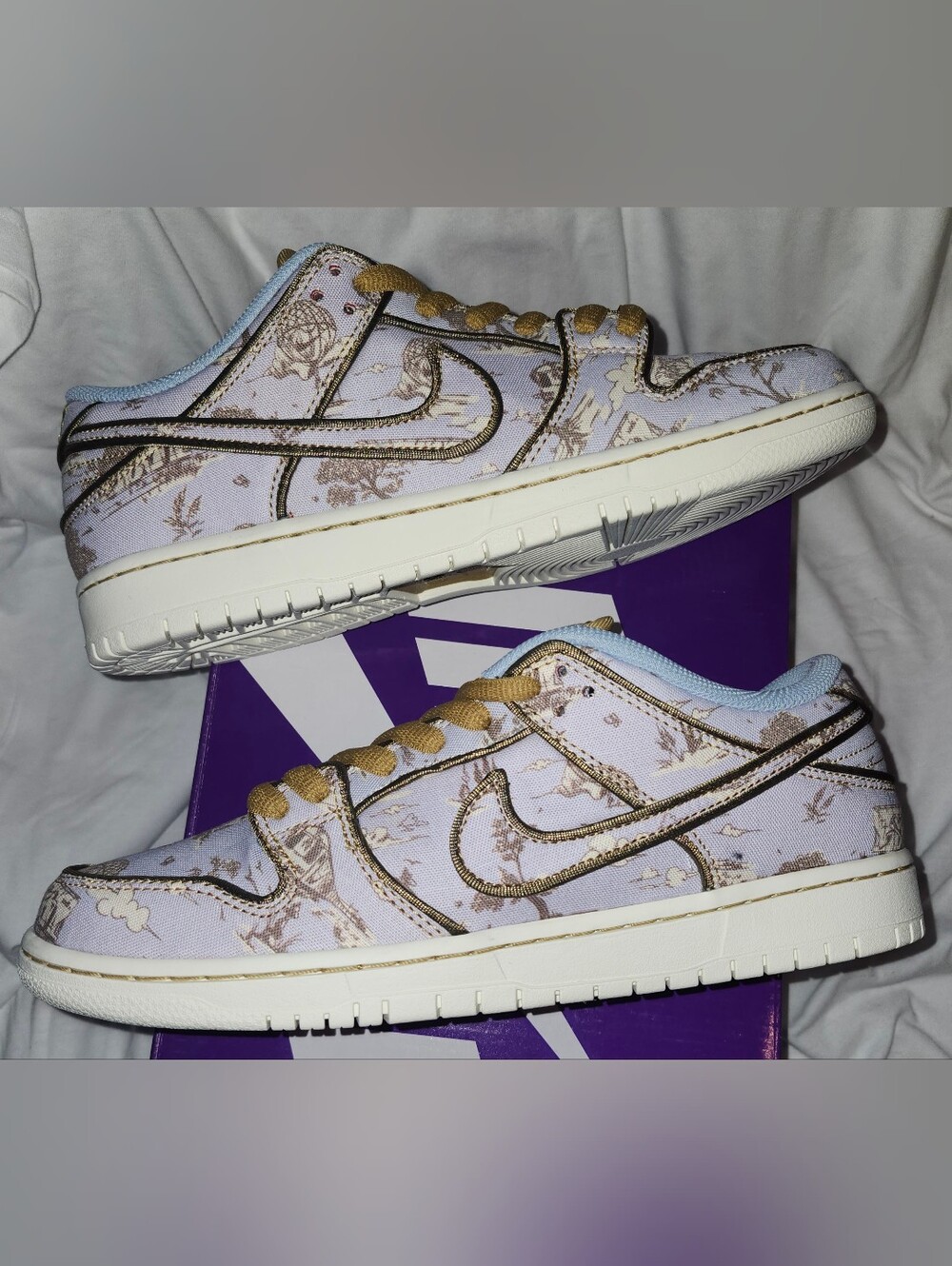 Mens 9.5 Nike SB Dunk Low Premium "City of Style"